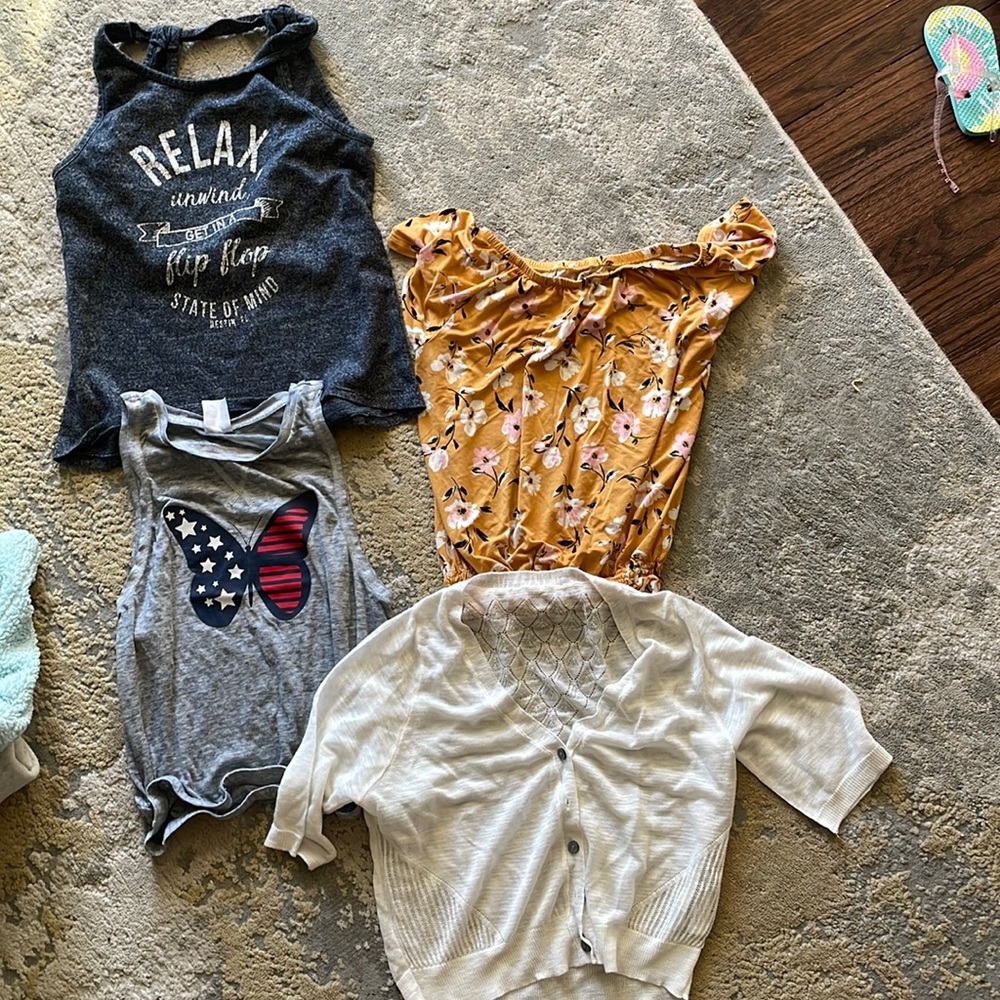 Junior tops